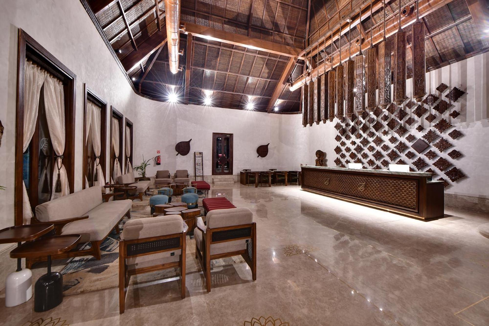 Maira Resort And Convention Centre Rāipur Exteriör bild