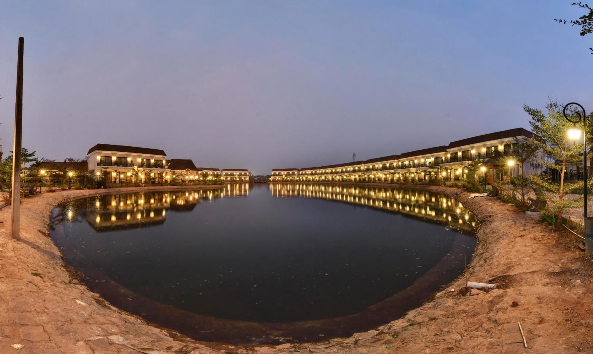Maira Resort And Convention Centre Rāipur Exteriör bild